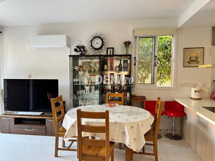 Image No.3-Villa de 3 chambres à vendre à Kato Paphos