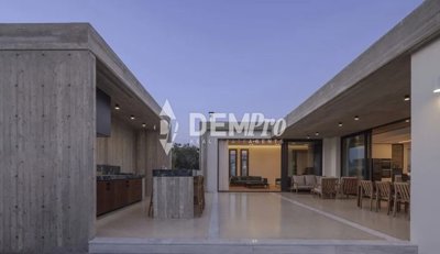 56446-bungalow-for-sale-in-yeroskipoufull