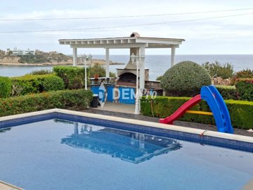 56555-villa-for-sale-in-peyia-coral-bayfull