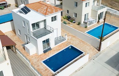 56592-villa-for-sale-in-talafull
