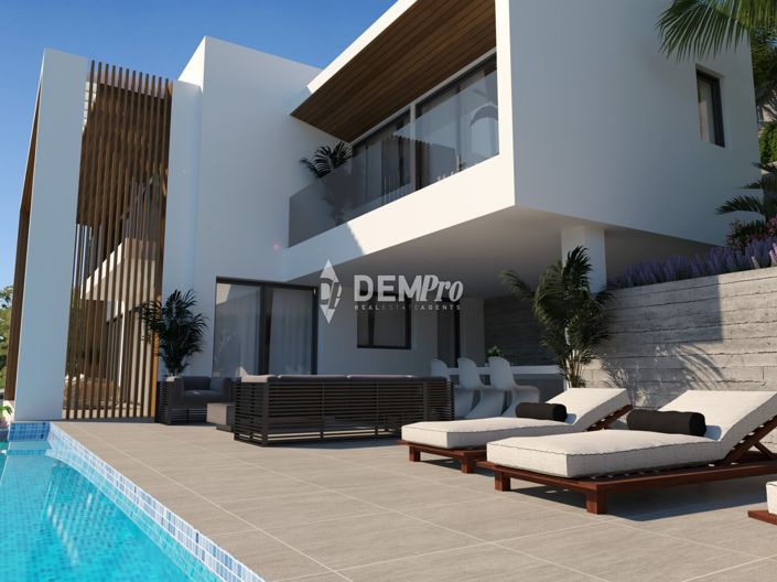 Image No.3-5 Bed Villa for sale