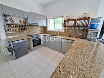 58006-bungalow-for-sale-in-peyiafull
