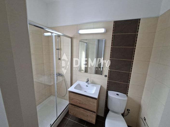 Image No.11-Appartement de 2 chambres à vendre à Yeroskipou