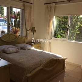 58113-villa-for-sale-in-peyiafull