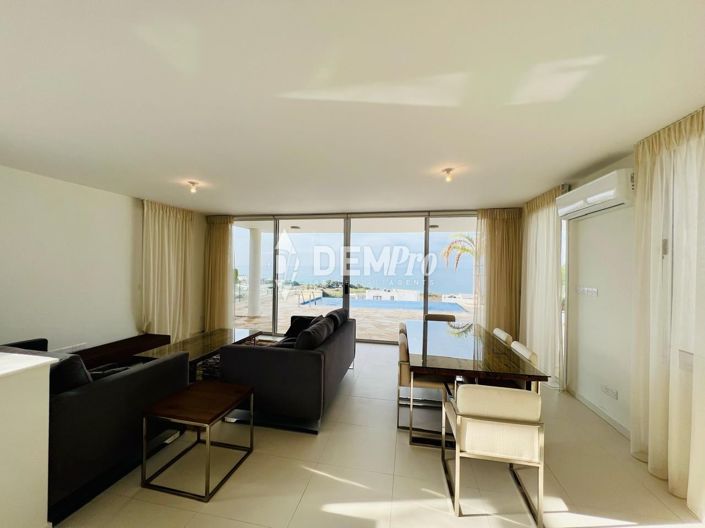 Image No.5-3 Bed Villa for sale