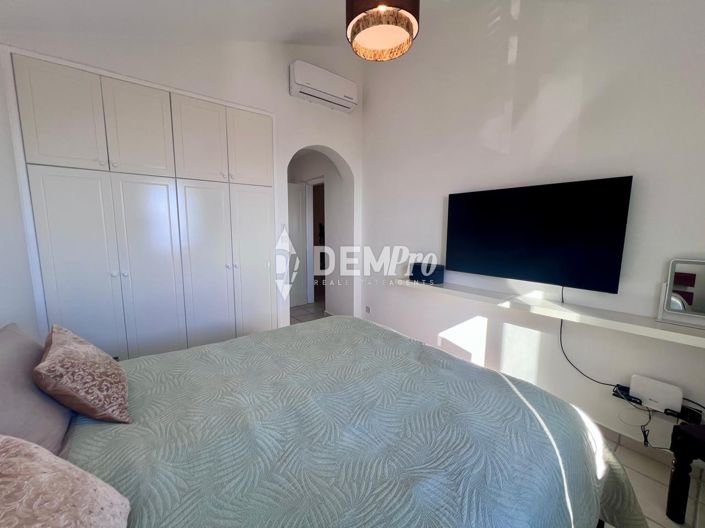 Image No.10-3 Bed Villa for sale