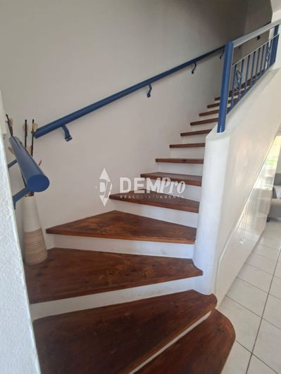 Image No.10-2 Bed Villa for sale