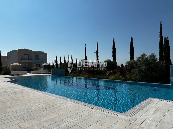 Image No.1-2 Bed Villa for sale