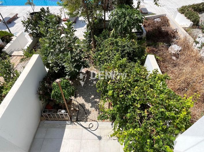 Image No.12-2 Bed Villa for sale