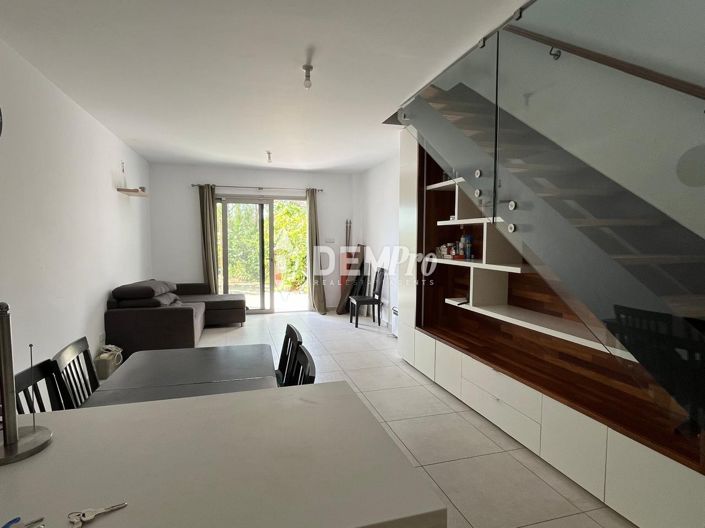 Image No.3-2 Bed Villa for sale