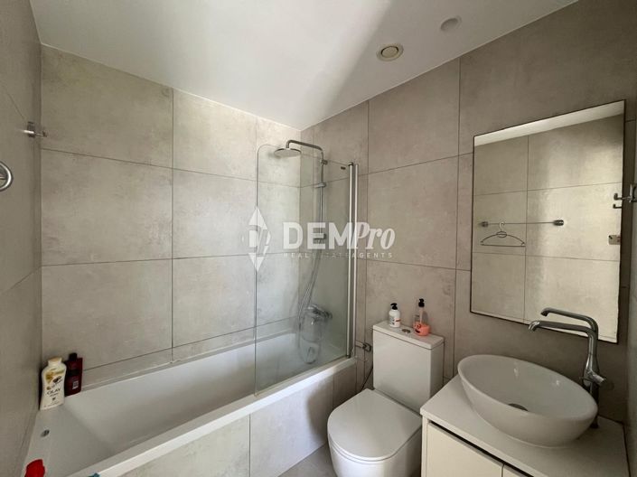 Image No.8-2 Bed Villa for sale