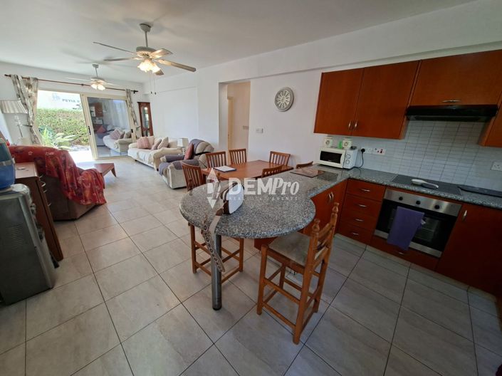 Image No.5-Appartement de 2 chambres à vendre à Peyia