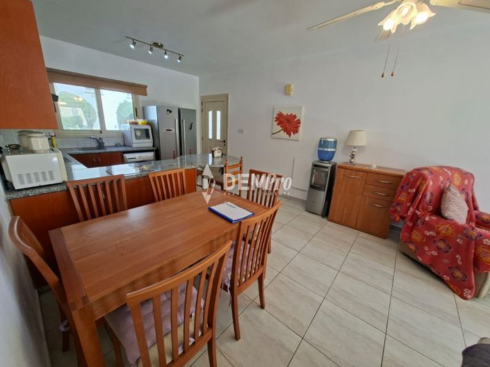 Image No.7-Appartement de 2 chambres à vendre à Peyia