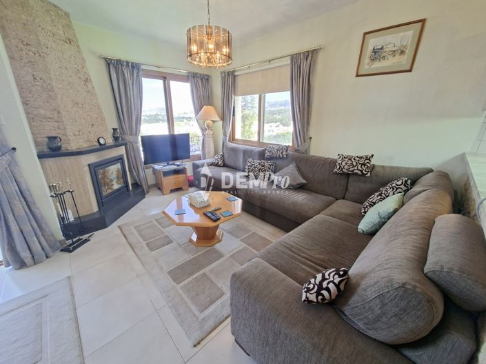 Image No.2-Villa de 3 chambres à vendre à Chlorakas