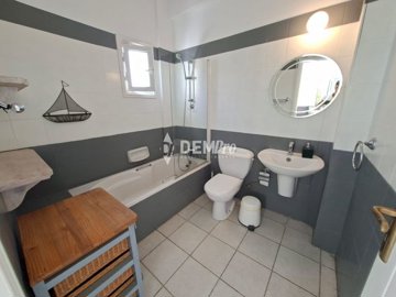 60522-villa-for-sale-in-peyiafull