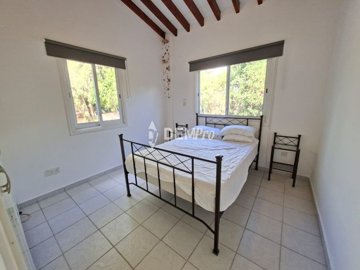 60511-villa-for-sale-in-peyiafull