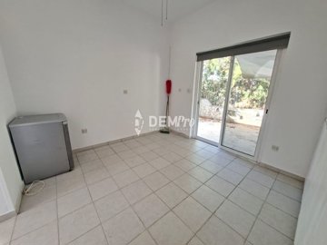 60512-villa-for-sale-in-peyiafull