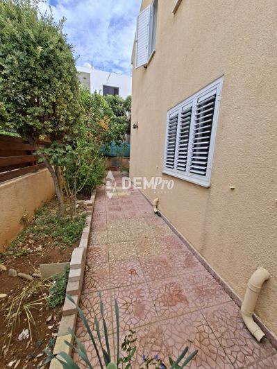 Image No.18-3 Bed Villa for sale