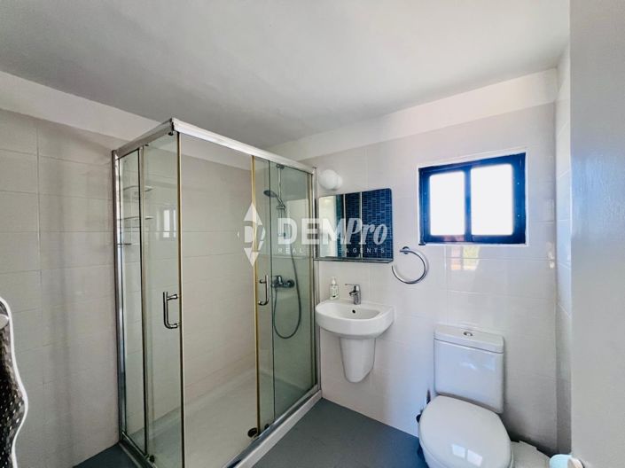 Image No.16-3 Bed Villa for sale