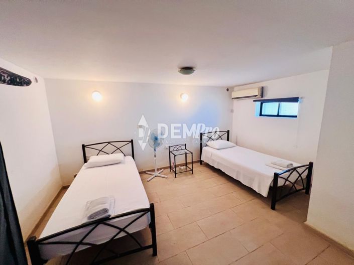 Image No.13-3 Bed Villa for sale