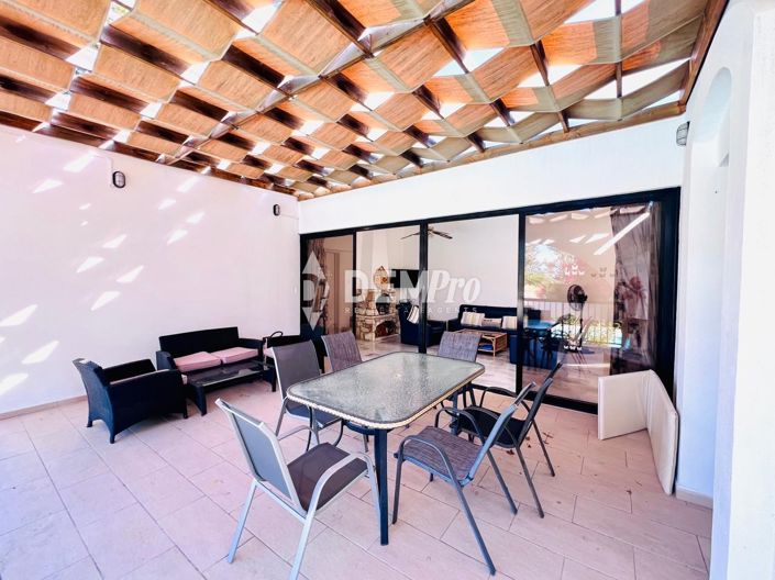 Image No.21-3 Bed Villa for sale