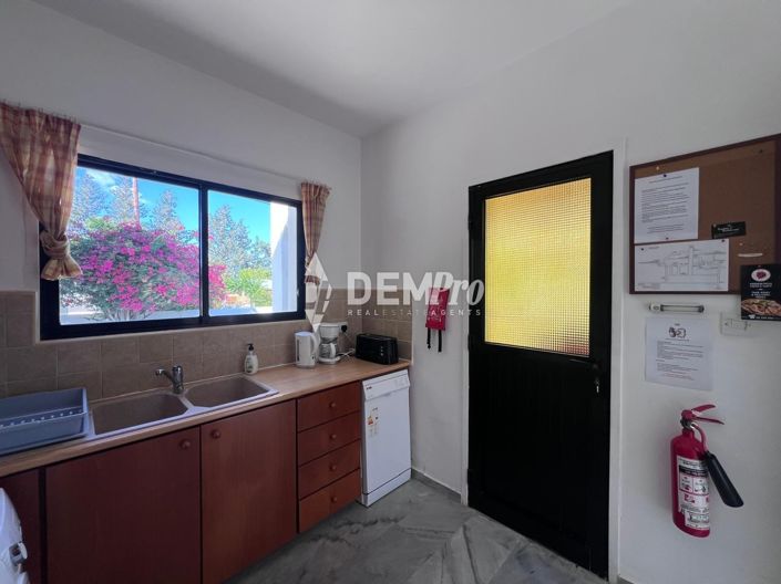 Image No.7-3 Bed Villa for sale