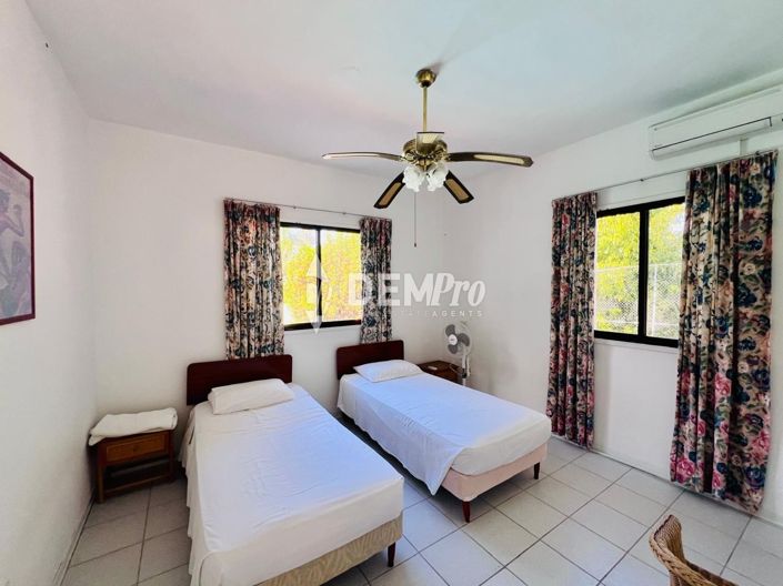 Image No.10-3 Bed Villa for sale