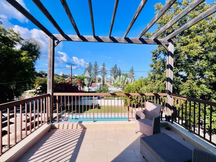 Image No.17-3 Bed Villa for sale