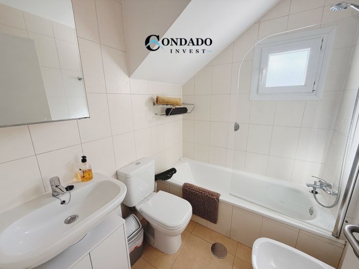 Image No.26-2 Bed Apartment for sale