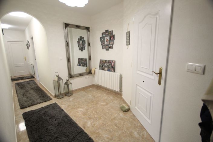 Image No.40-5 Bed Country House for sale