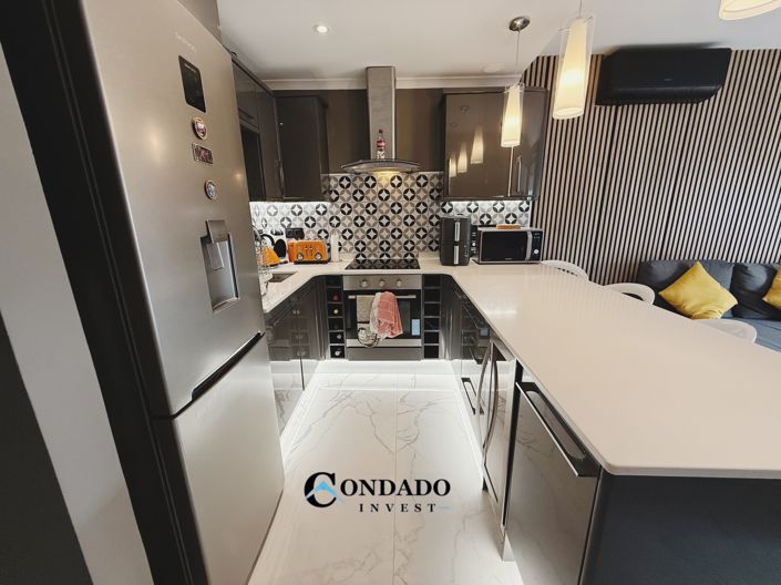 Image No.11-Apartment for sale