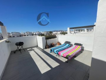 photo-output4-2025-12-17t122546590