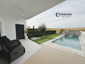 photo-output6-48-scaled