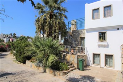 4 Bed Villa for sale