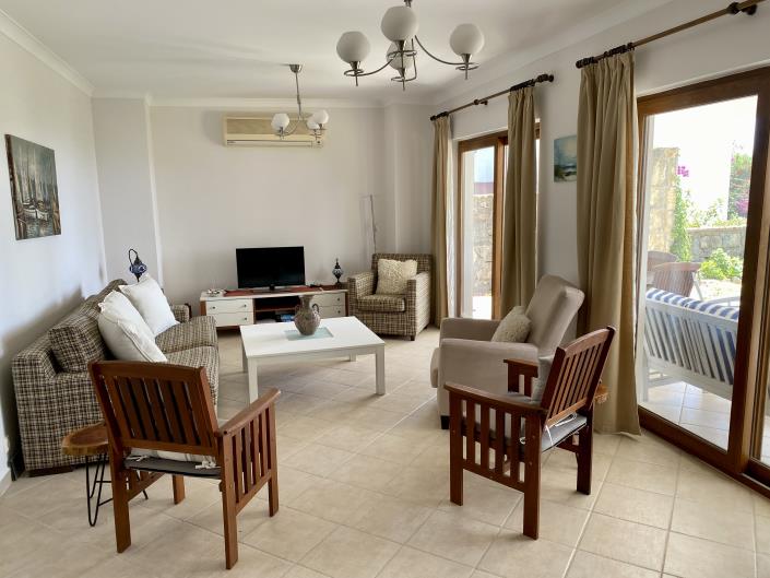 Image No.11-3 Bed Villa / Detached for sale