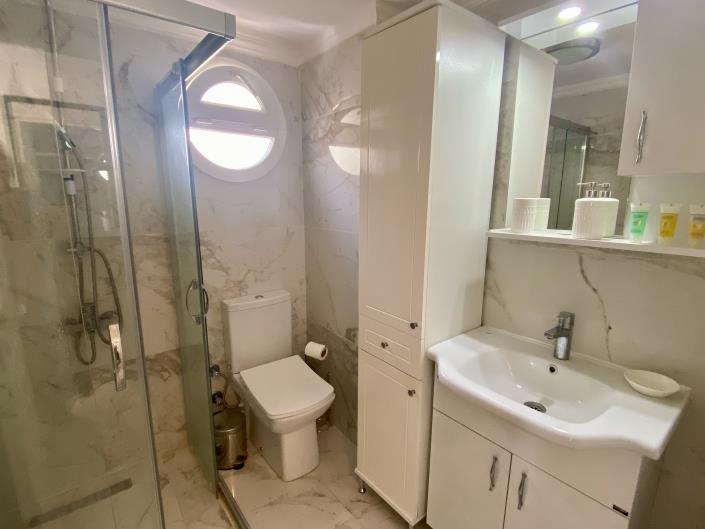 Image No.21-2 Bed Apartment for sale