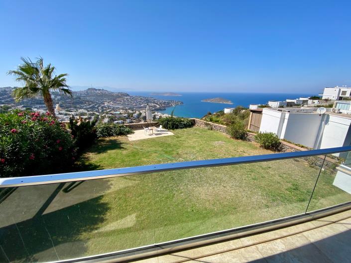 Image No.25-3 Bed Villa / Detached for sale