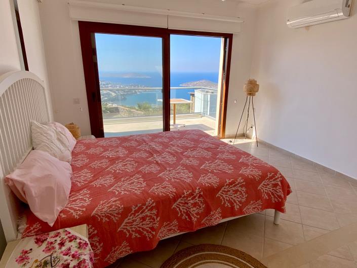 Image No.28-3 Bed Villa / Detached for sale