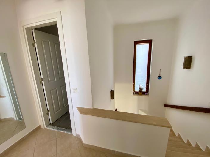 Image No.30-3 Bed Villa / Detached for sale