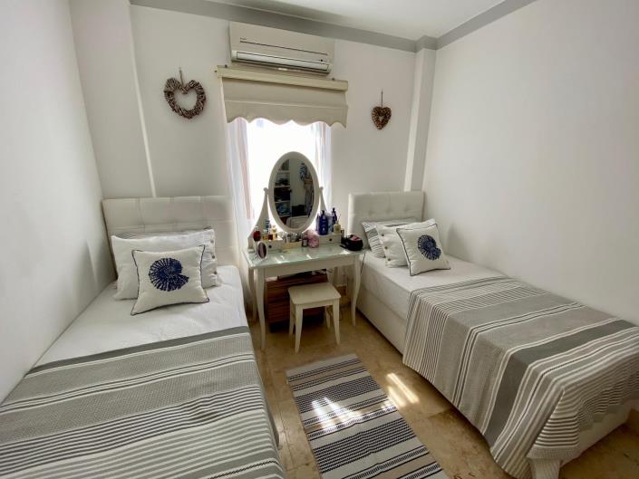 Image No.27-2 Bed Apartment for sale