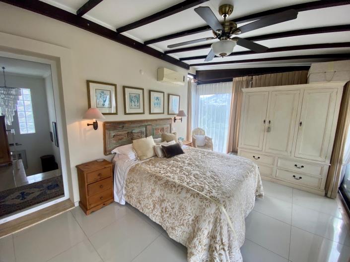 Image No.36-3 Bed Villa / Detached for sale