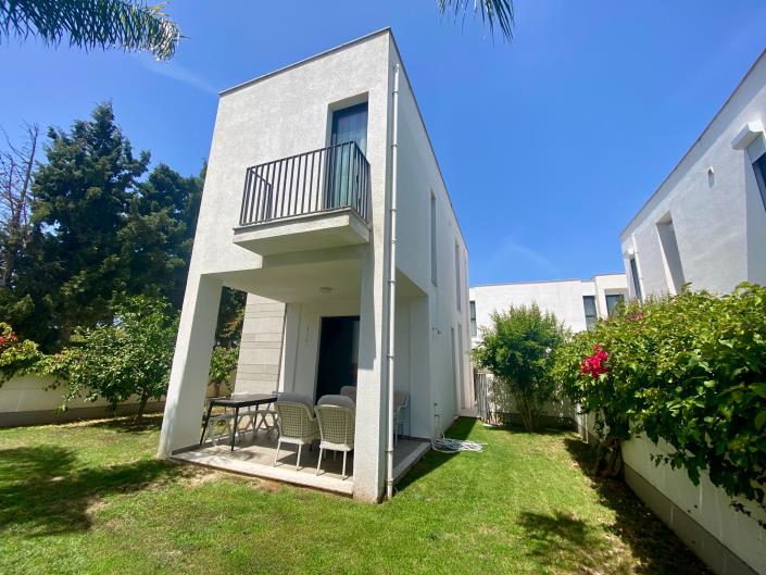 Image No.36-3 Bed Villa / Detached for sale