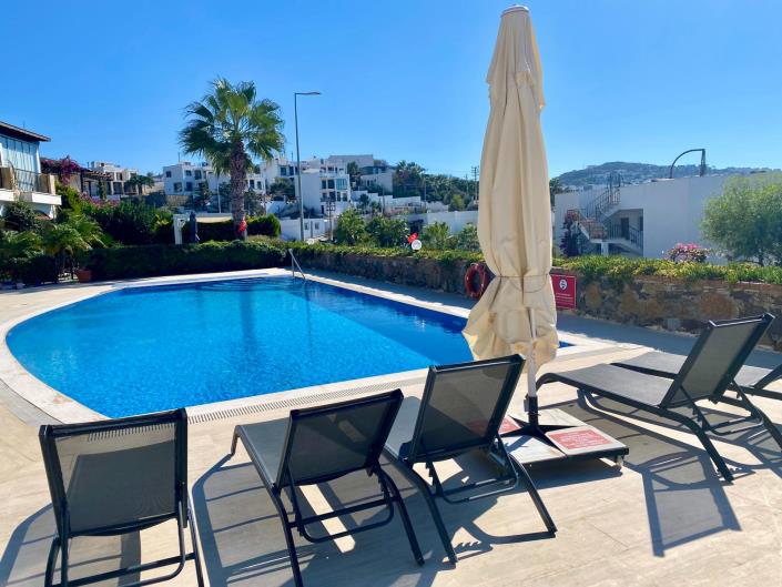 Image No.29-2 Bed Duplex for sale