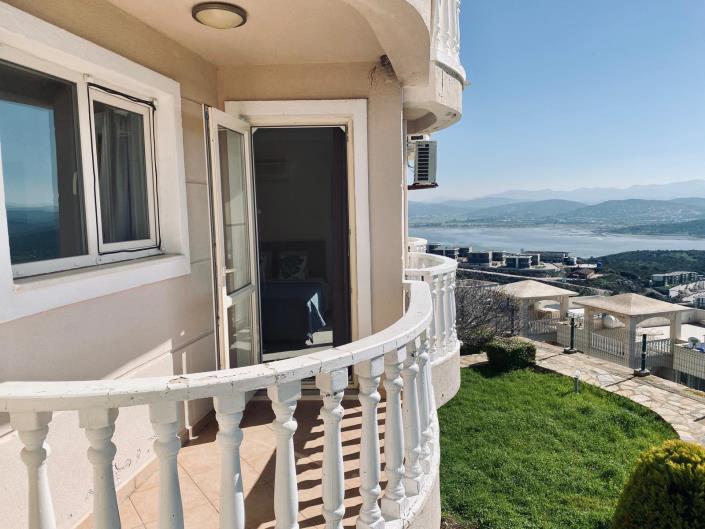 Image No.20-2 Bed Apartment for sale