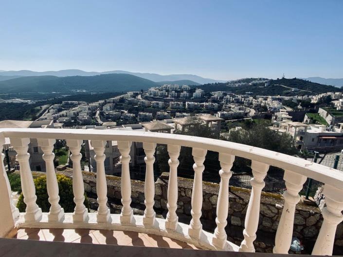 Image No.21-2 Bed Apartment for sale