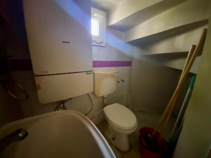 Image No.10-3 Bed Semi-Detached for sale