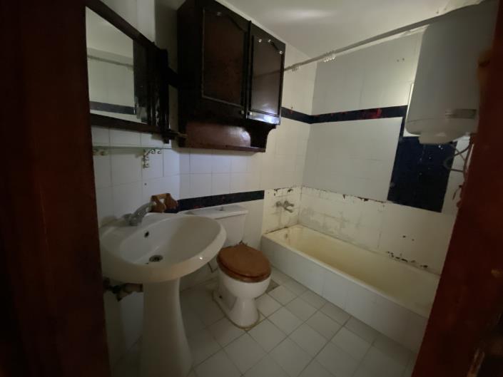 Image No.16-3 Bed Semi-Detached for sale