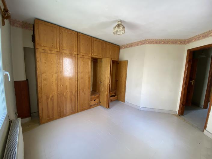 Image No.17-3 Bed Semi-Detached for sale