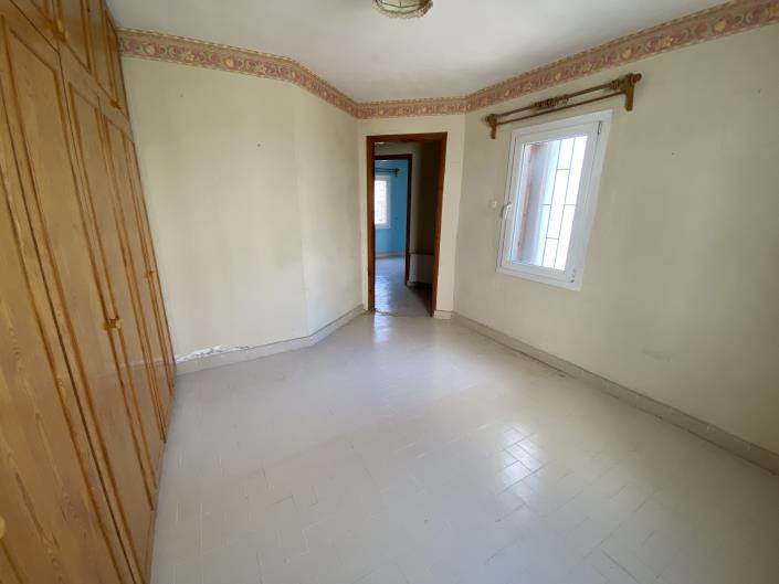 Image No.18-3 Bed Semi-Detached for sale