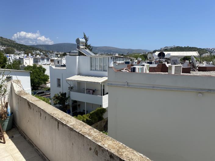 Image No.29-3 Bed Semi-Detached for sale